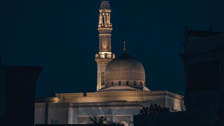 Giving Sadaqah on Laylatul Qadr
