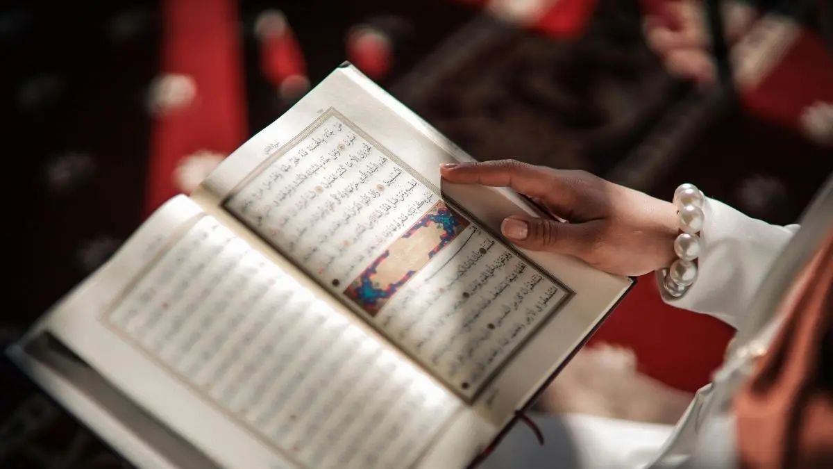 Online Quran instructor
